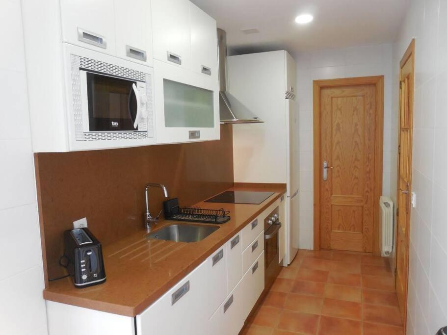 Precioso Piso De 2 Habitaciones 阿尔米利亚 外观 照片