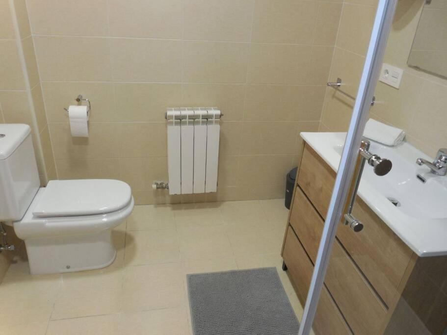 Precioso Piso De 2 Habitaciones 阿尔米利亚 外观 照片